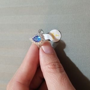 NWT Lab-created pear-shape ring